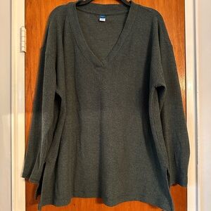Old Navy Green V-Neck Sweater Relaxed Fit Soft Knit